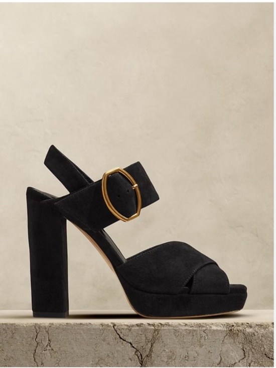 Banana Republic Shoes - NWT Banana Republic Ravello Suede Platform Sandal size 9